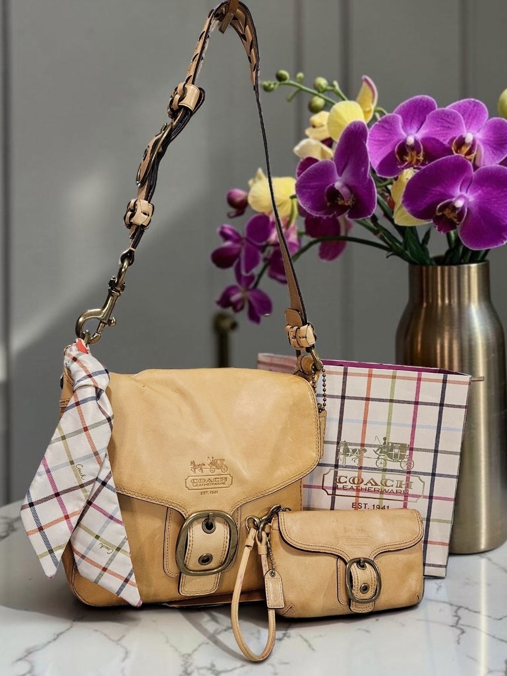 Coach BLEECKER TATTERSAL 2007 Set W/Matching Wristlet & Scarf - Picture 16 of 16